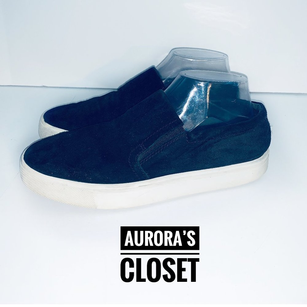Vince 9 Black Suede Slip On Ginelle